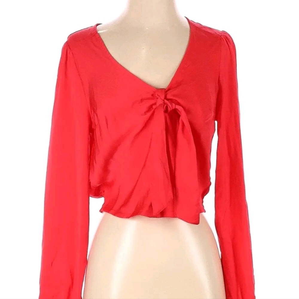 Express Coral Red Knot Front Top